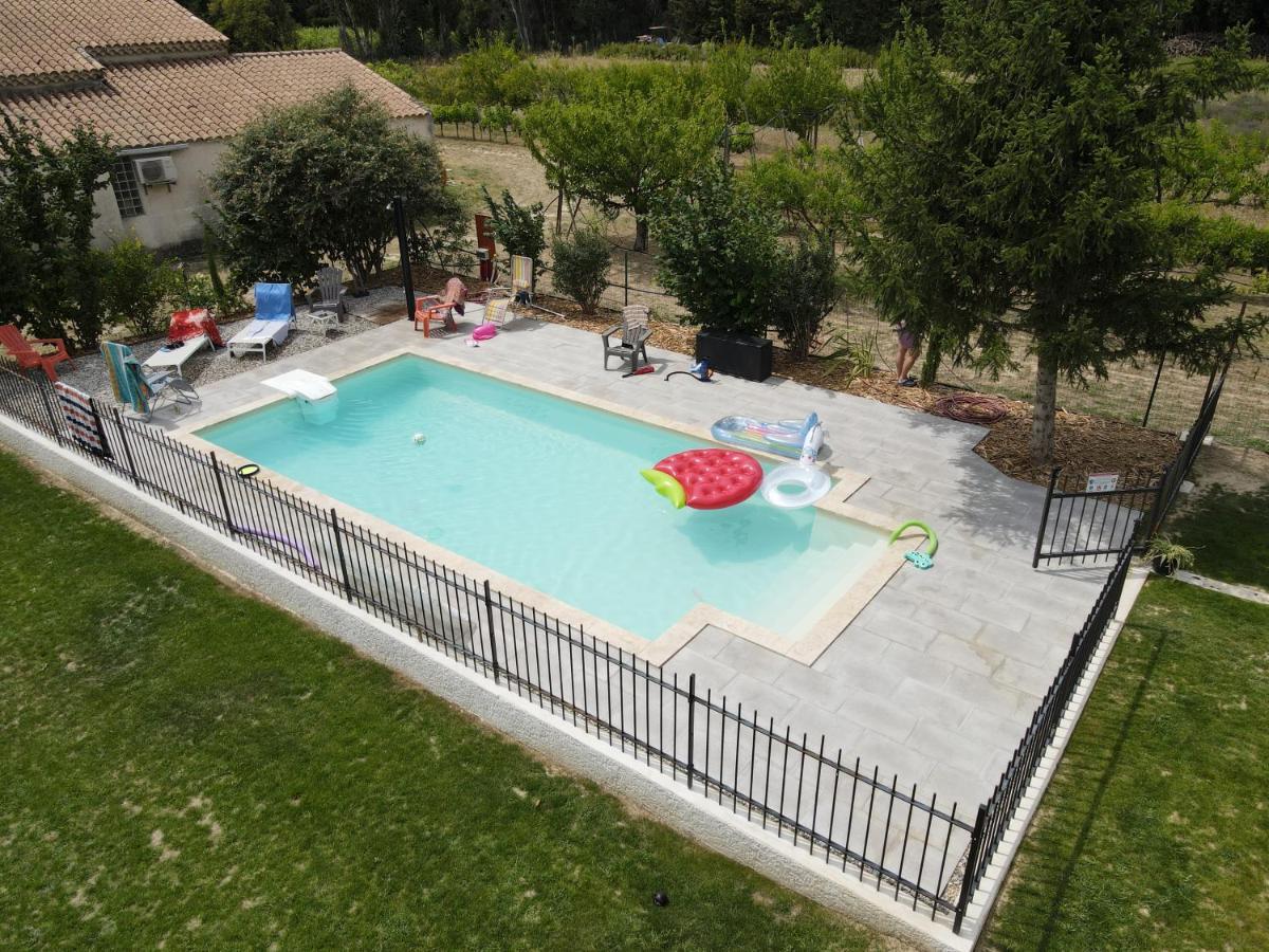 La Bonbonne En Provence Travaillan
